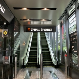 escalator1